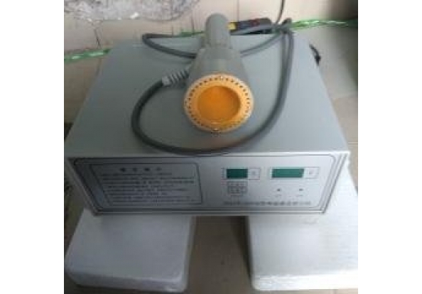 Máy siêu màng nhôm chai nắp nhọn, cahi tương ớt